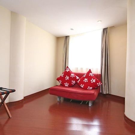 Greentree Inn Shanghai Changyang Road Jiangpu Park Metro Station Business Hotel Extérieur photo