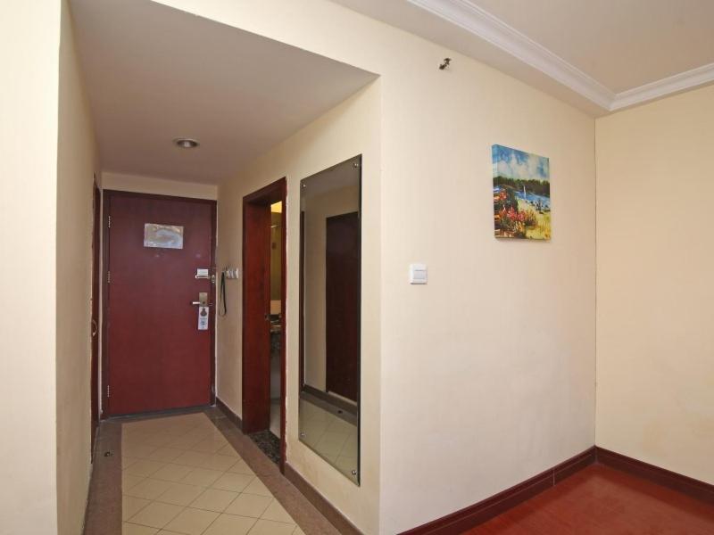 Greentree Inn Shanghai Changyang Road Jiangpu Park Metro Station Business Hotel Extérieur photo